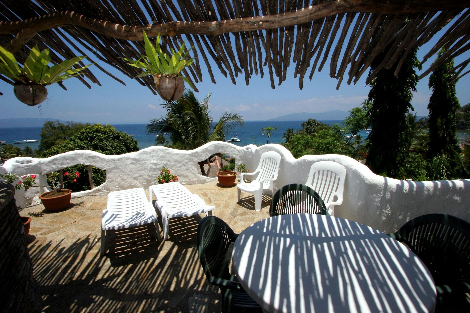 Atlantis Dive Resort Puerto Galera Eksteriør bilde