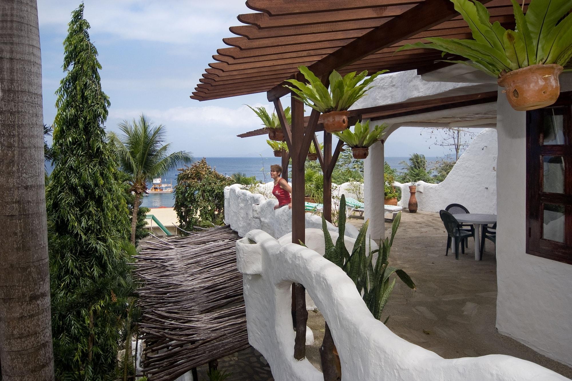 Atlantis Dive Resort Puerto Galera Eksteriør bilde